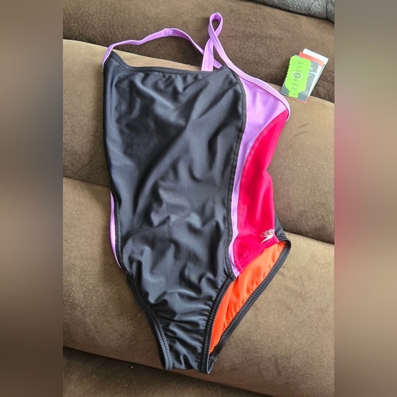 Speedo Women's Swimsuit One Piece #746 - Picture 3 of 10